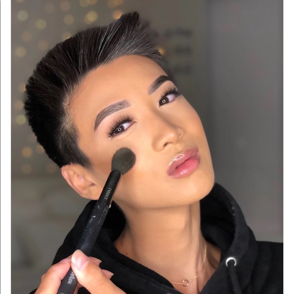 LARUCE | highlighter brush (LR308) - Picture 4 of 4